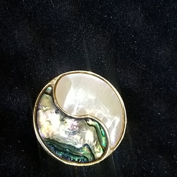 Vintage Jewelry - Yin Yang Mother of Pearl Vintage Brooch